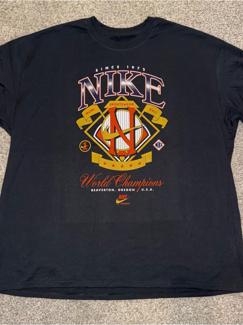 Vintage Inspired Nike World Champions Tee Size XXL Black